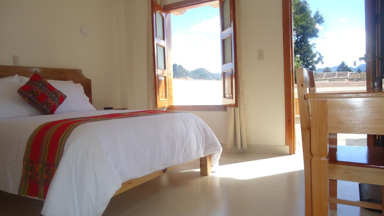 Hotel Betel Houzz ซานกริสโตบัล เด ลาสกาซาส ภายนอก รูปภาพ